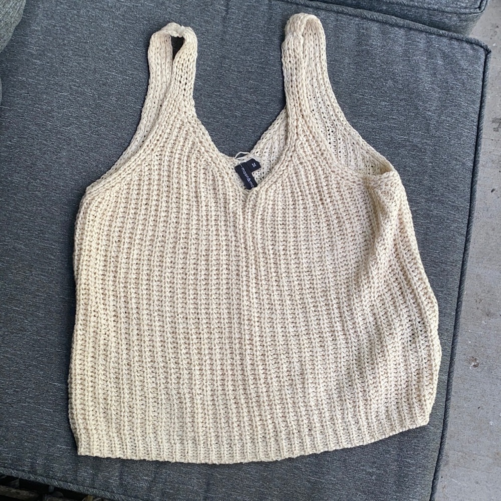 Woven beach top